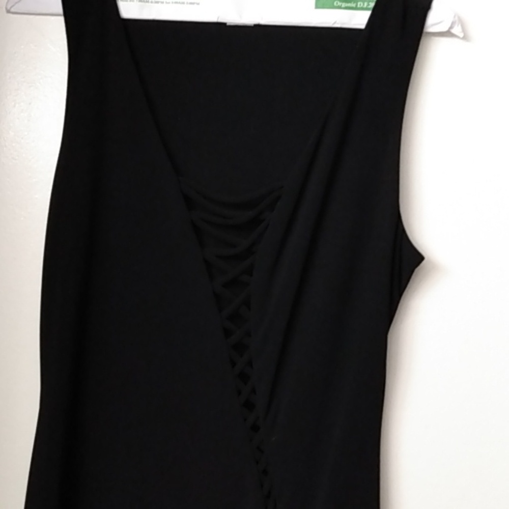 Deb size medium junior full length black dress, simple and elegant. Sleeveless